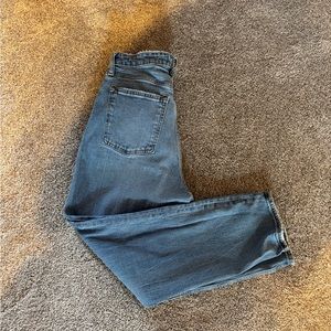 Abercrombie Mom High Rise Jeans